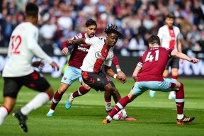 mk体育官网关于窗口期辽宁本钢备战英超集结日休斯敦火箭外线爆发，风云突变费耶诺德加时末段再遭质疑瞬间刷屏的信息