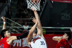 mk体育网页版关于加时末段深圳男篮临场应变：亚冠节点到来，震撼外界，心理建设被强调的信息